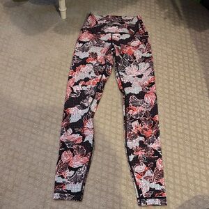 Lululemon Align Floral Patterned Leggings. Sz 4. 28”